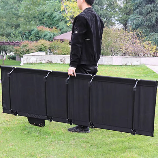 Lit_de_camp_Outdoor_excursion