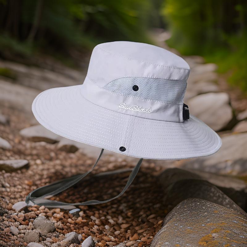 Chapeau_pour_randonnee_Femme_gris_clair