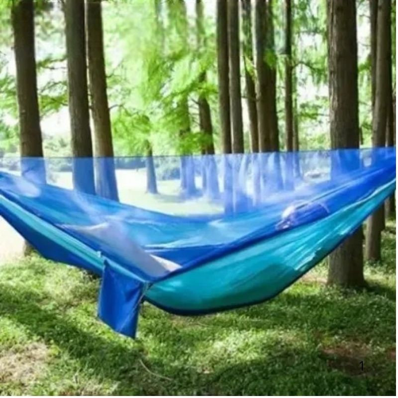 Hamac_suspendu_Moustiquaire_anti_moutiques