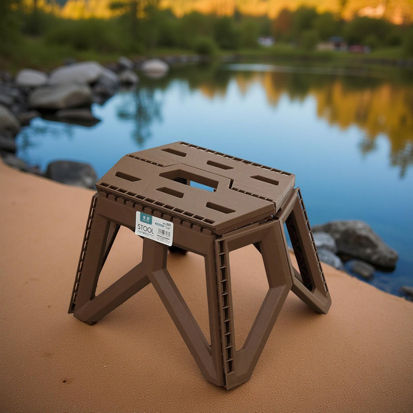 Tabouret_pliable_Pratique_brun