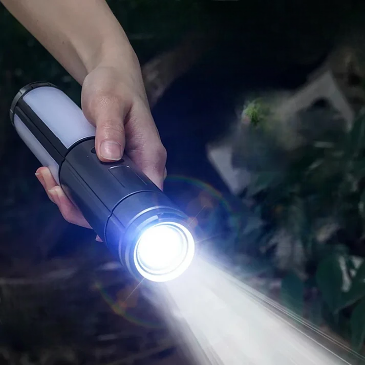 lampe_camping_2_en_1_zoom-Photoroom